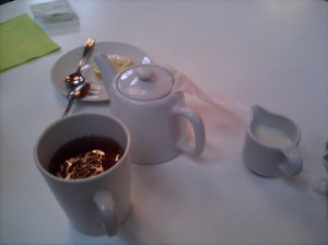 Tea at the V&A cafe