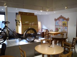 Palmers Cafe tea tricycle